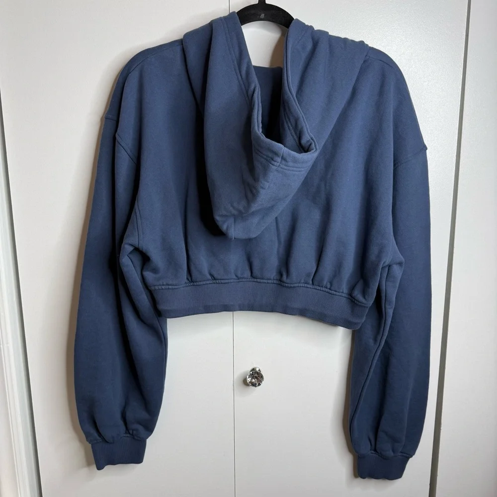 For Live and Lemons Josie Blue Cropped Hoodie Large NWT - Picture 8 of 10